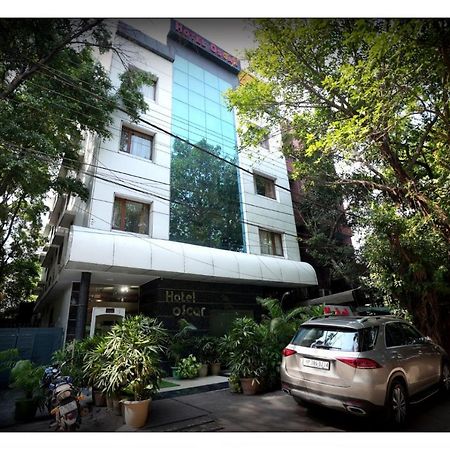 Hotel Oscar - Hauz Khas Ню Делхи Екстериор снимка