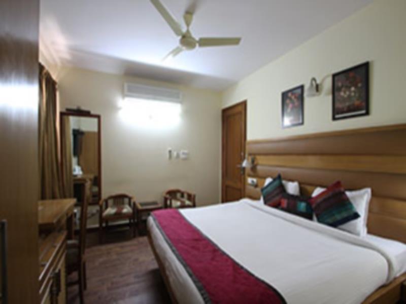 Hotel Oscar - Hauz Khas Ню Делхи Екстериор снимка